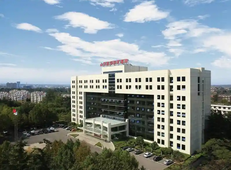 (2010年）新汶礦業(yè)集團(tuán)有限責(zé)任公司趙官礦井選煤廠四層混凝土框架結(jié)構(gòu)主廠房振動