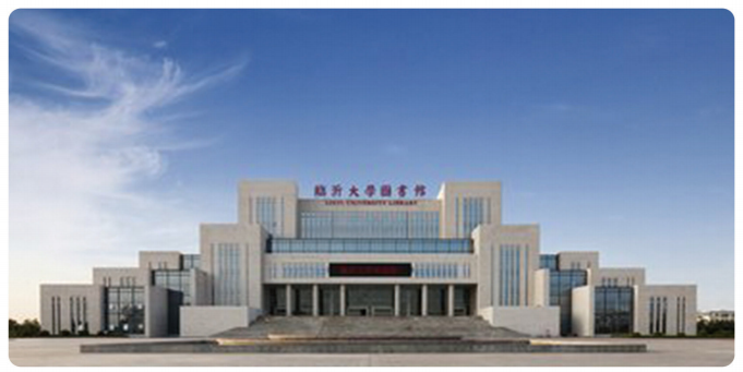 臨沂某大學(xué)圖書館樁基礎(chǔ)加固，樁端存在溶洞，承載力嚴(yán)重不足，采取樁內(nèi)鋼管樁加固處理。(2008年)